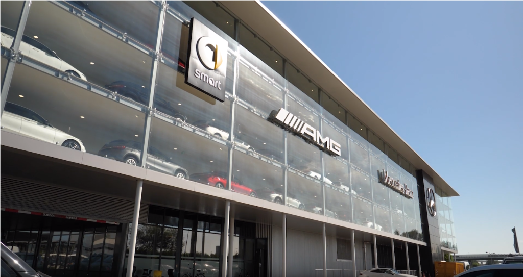 INTERIOR GLASSOLUTIONS