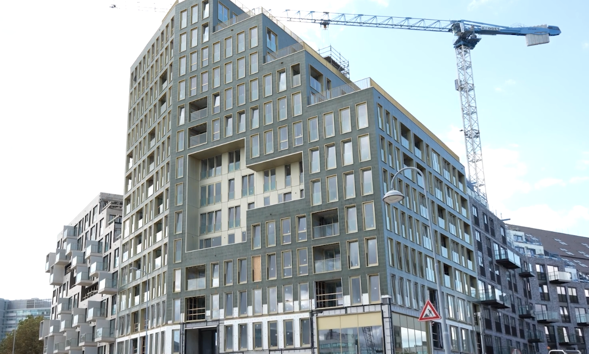 VPT Versteeg levert gevelelementen voor Knightbridge Hoofddorp (video)