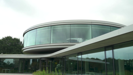aldowa krinkels breda hoofdkantoor gevelbekleding metaal facade gevel