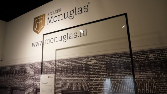 stolker monuglas