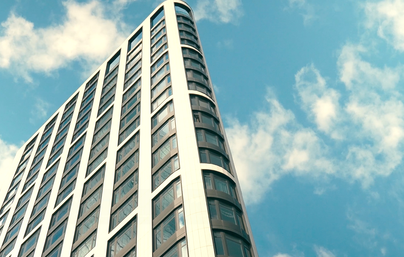 AGROB-BUCHTAL voorziet Long Island-project van keramische gevelbekleding (video)